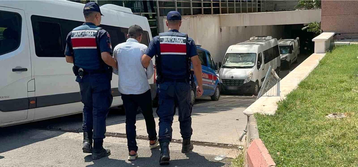 Tehdit suçundan kesinleşmiş cezası bulunan firari yakalandı
