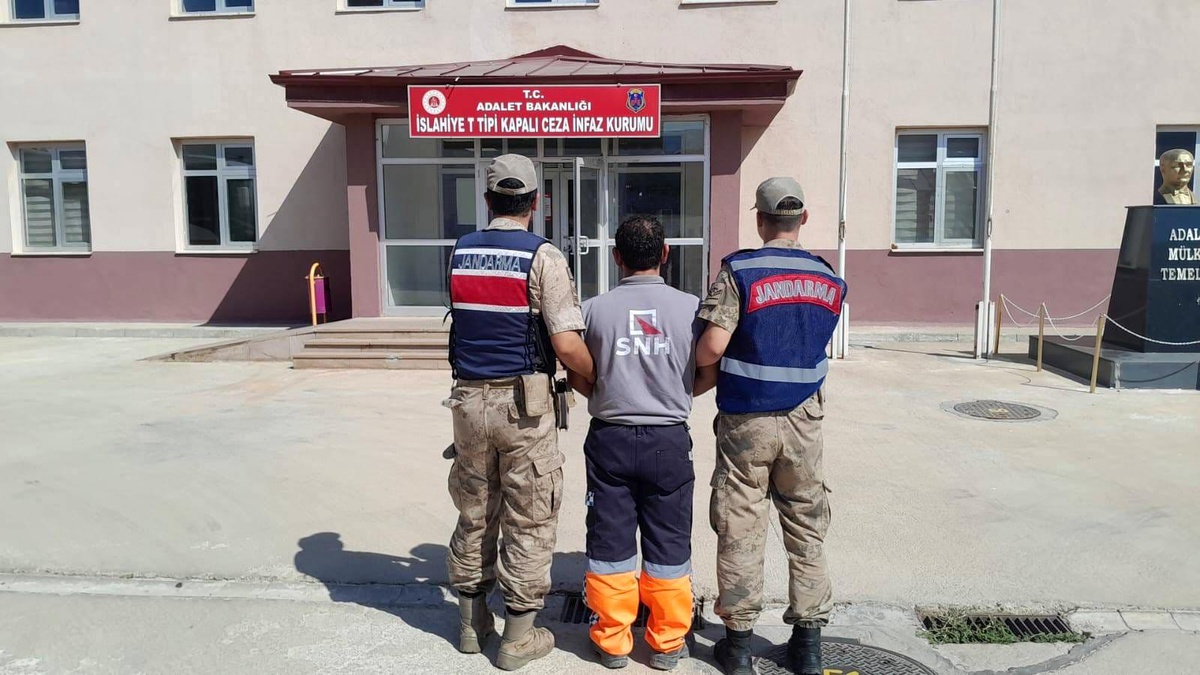 Gaziantep\'te Çelik Levha Hırsızı Yakalandı