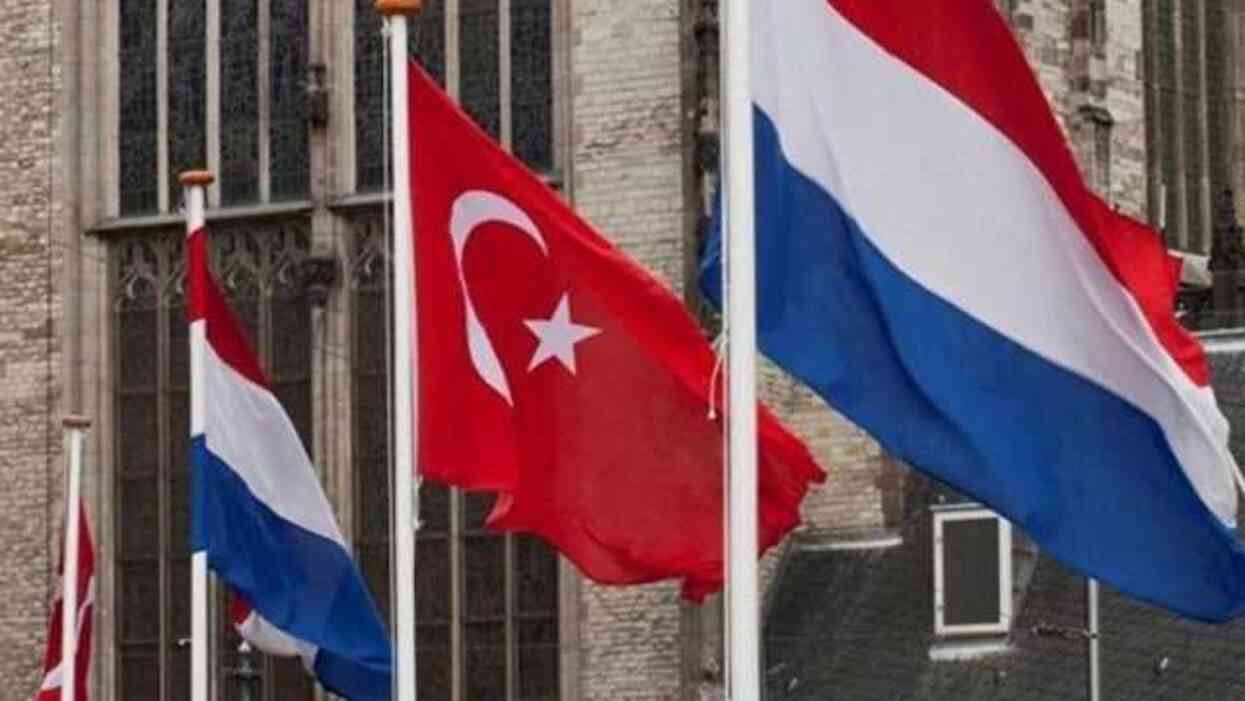 Hollanda, Türk vatandaşlarına uyum sınavı zorunluluğu getiriyor Hollanda, Türk vatandaşlarına uyum sınavı zorunluluğu getiriyor