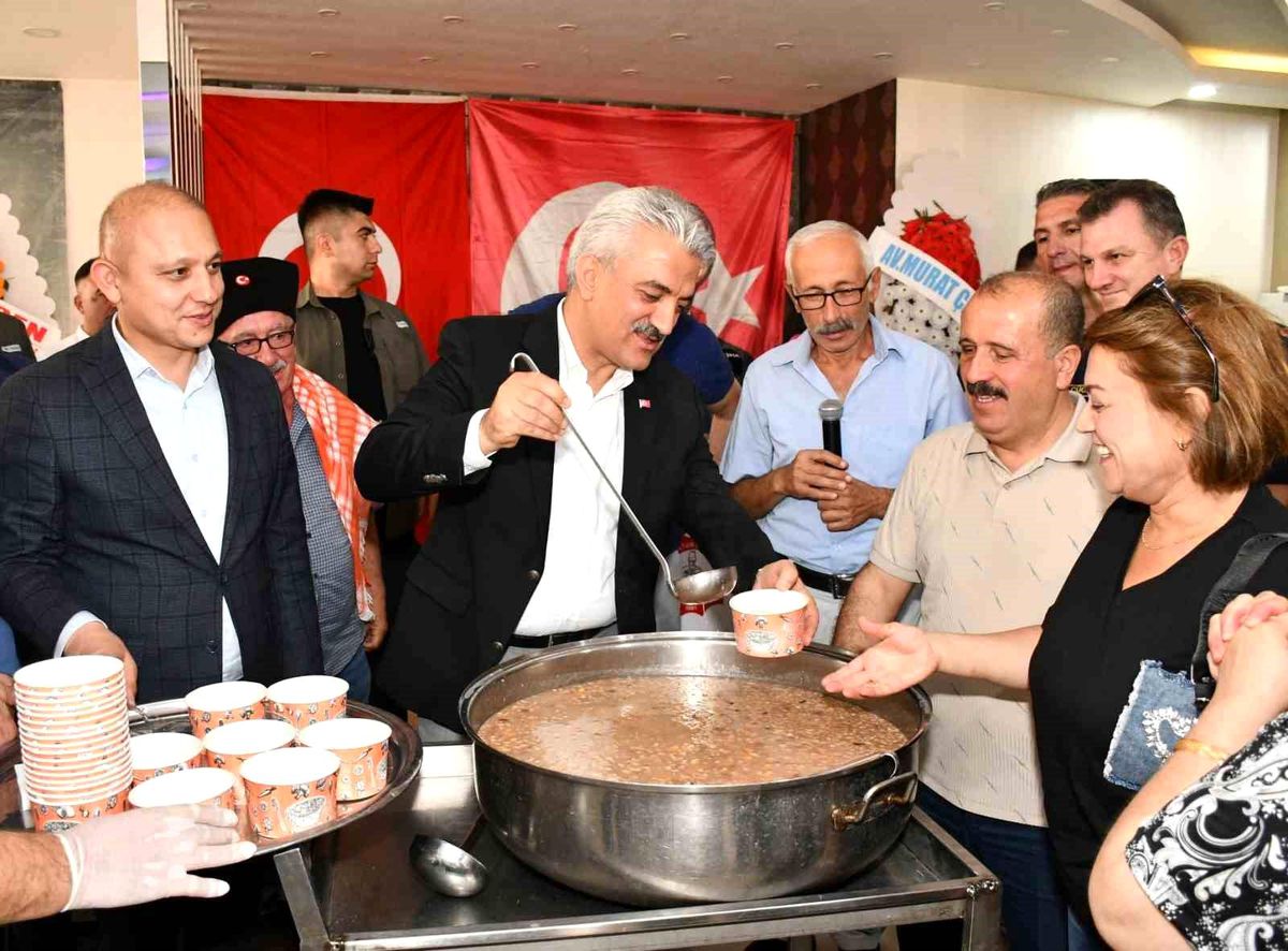 Kırıkkale\'de Aşure Lokması Etkinliği