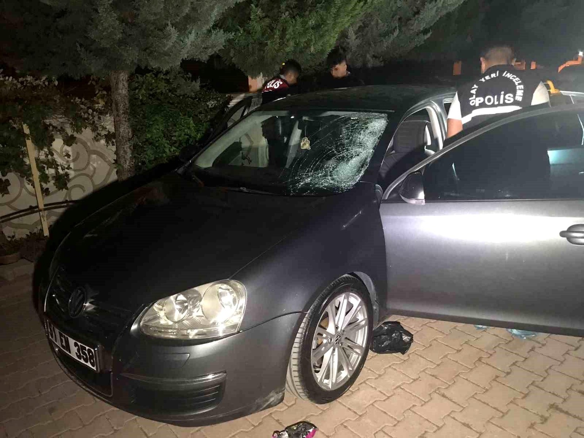 Konya\'da Otomobilin Çarptığı Yaya Hayatını Kaybetti