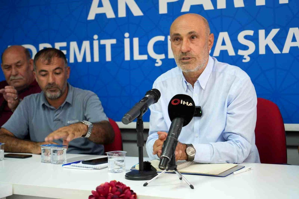 AK Parti Edremit İlçe Başkanı Murat Tuna İstifa Etti