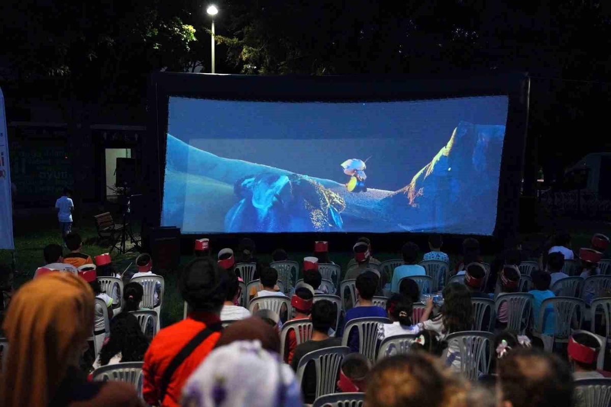 Beyoğlu Yazlık Sinema: Açık Hava Film Gösterimleri Başlıyor