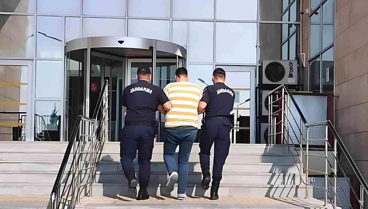Mersin\'de Aranan 2 Şahıs Yakalandı