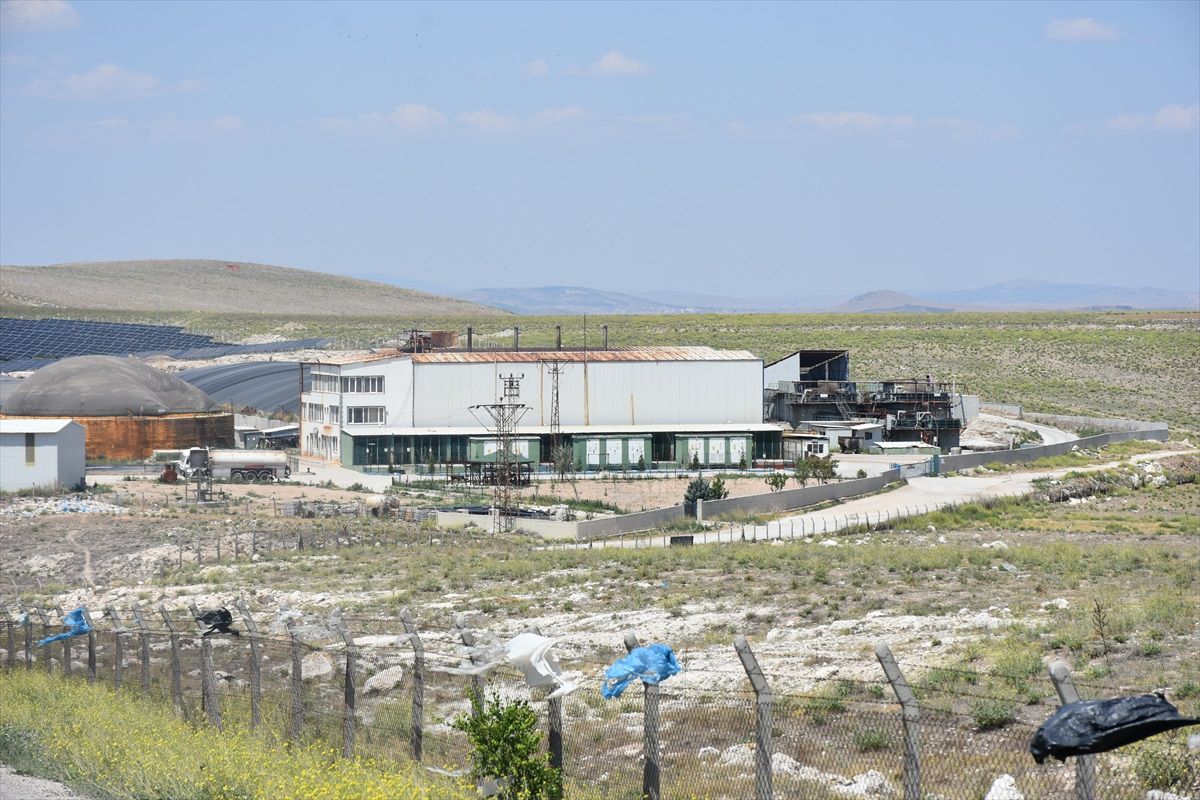 Afyonkarahisar\'da Biyogaz İşletmesinde Gazdan Etkilenen 5 İşçi Hastaneye Kaldırıldı