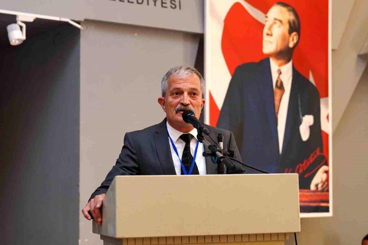 Ayvalık Kent Konseyi Başkanı Halil Coşkun Yeniden Seçildi