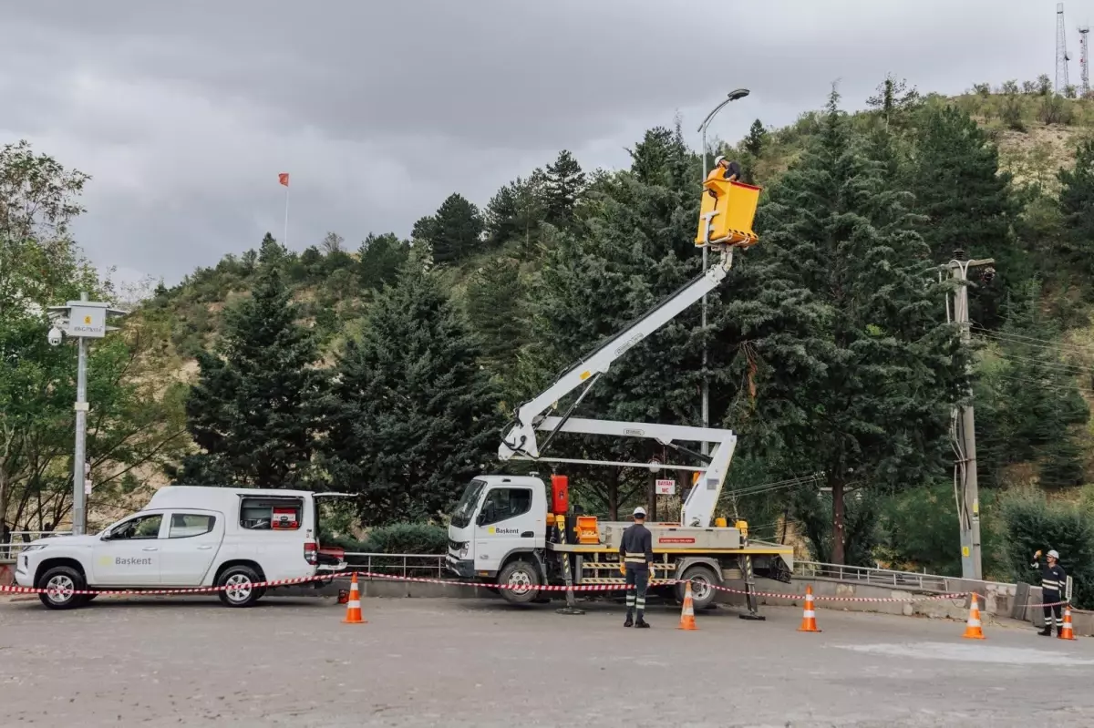 Başkent EDAŞ, Ankara\'da Kesintisiz Elektrik Dağıtımı İçin Bakım ve Yatırım Çalışmalarını Sürdürdü