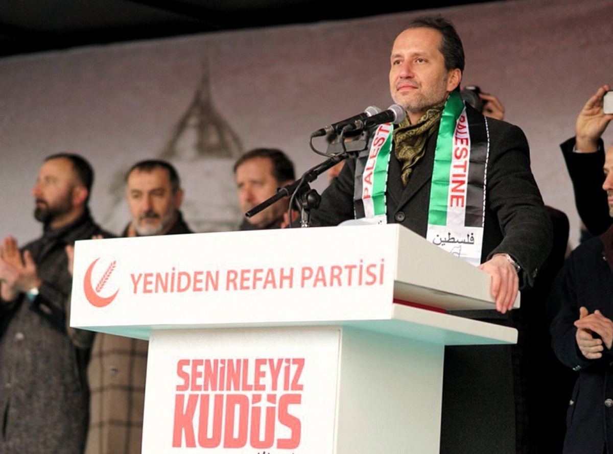 Fatih Erbakan, İsmail Haniye\'nin oğluna taziye telefonu açtı
