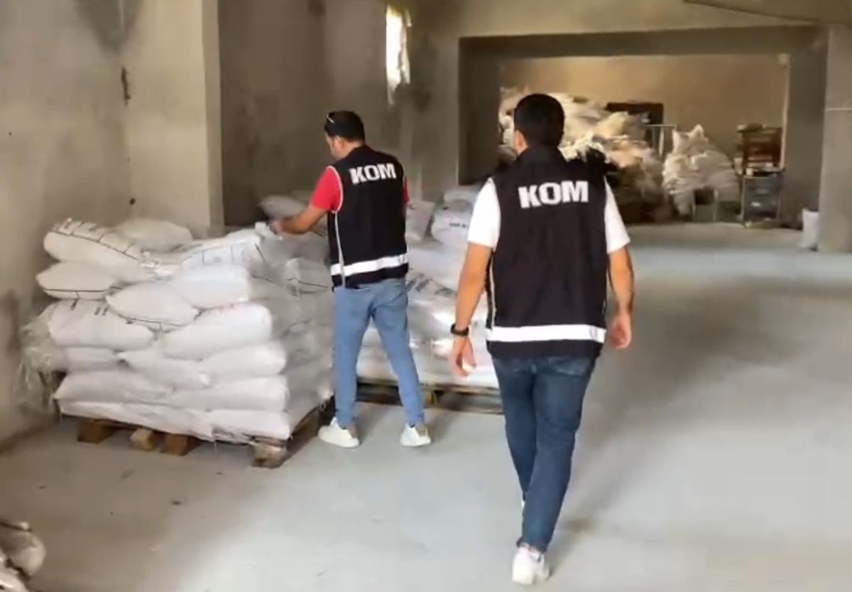 Mersin\'de 50 Ton Sahte Deterjan Ele Geçirildi