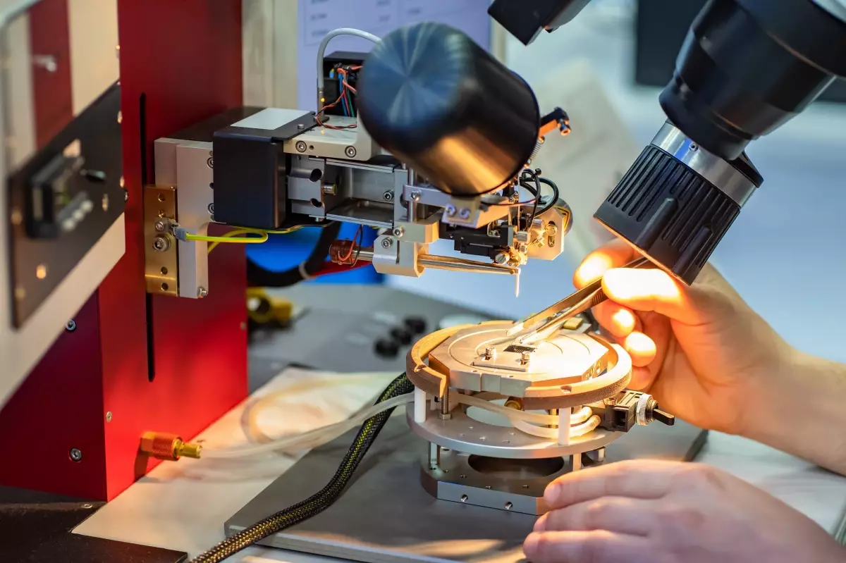 HIT-30 Yüksek Teknoloji Yatırım Programı Türkiye\'ye Olumlu Etki Yapacak