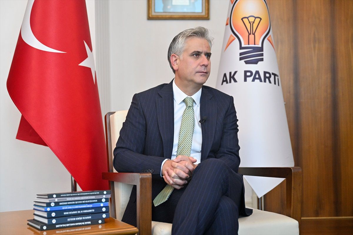 AK Parti, Cumhurbaşkanı Erdoğan\'ın talimatıyla İnsan Hakları Eğitim Programı düzenleyecek