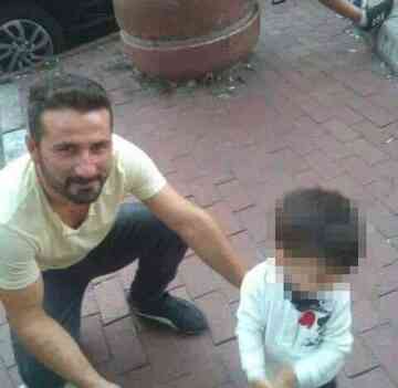 Çocuklara terlik atma meselesi kavga döndü: 2 ölü, 1 ağır yaralı Çocuklara terlik atma meselesi kavga döndü: 2 ölü, 1 ağır yaralı