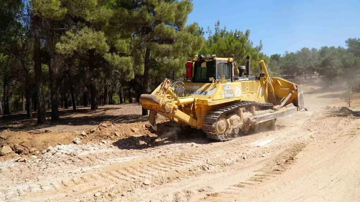 Şehitkamil Belediye Başkanı Dülükbaba Tabiat Parkı\'ndaki Yolları Genişletiyor