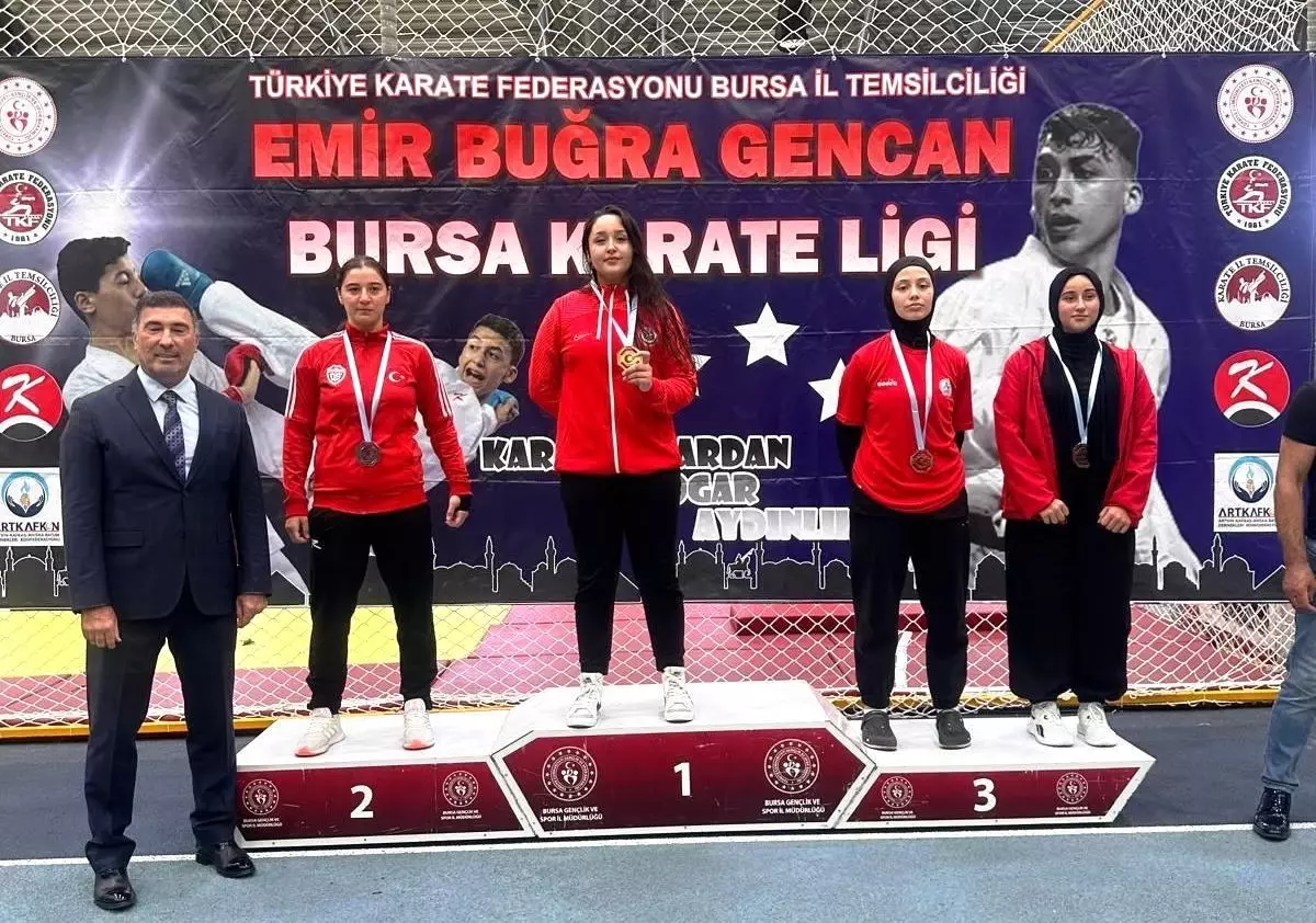 Körfez Gençlerbirliği Spor Kulübü Karatecileri Başarılı