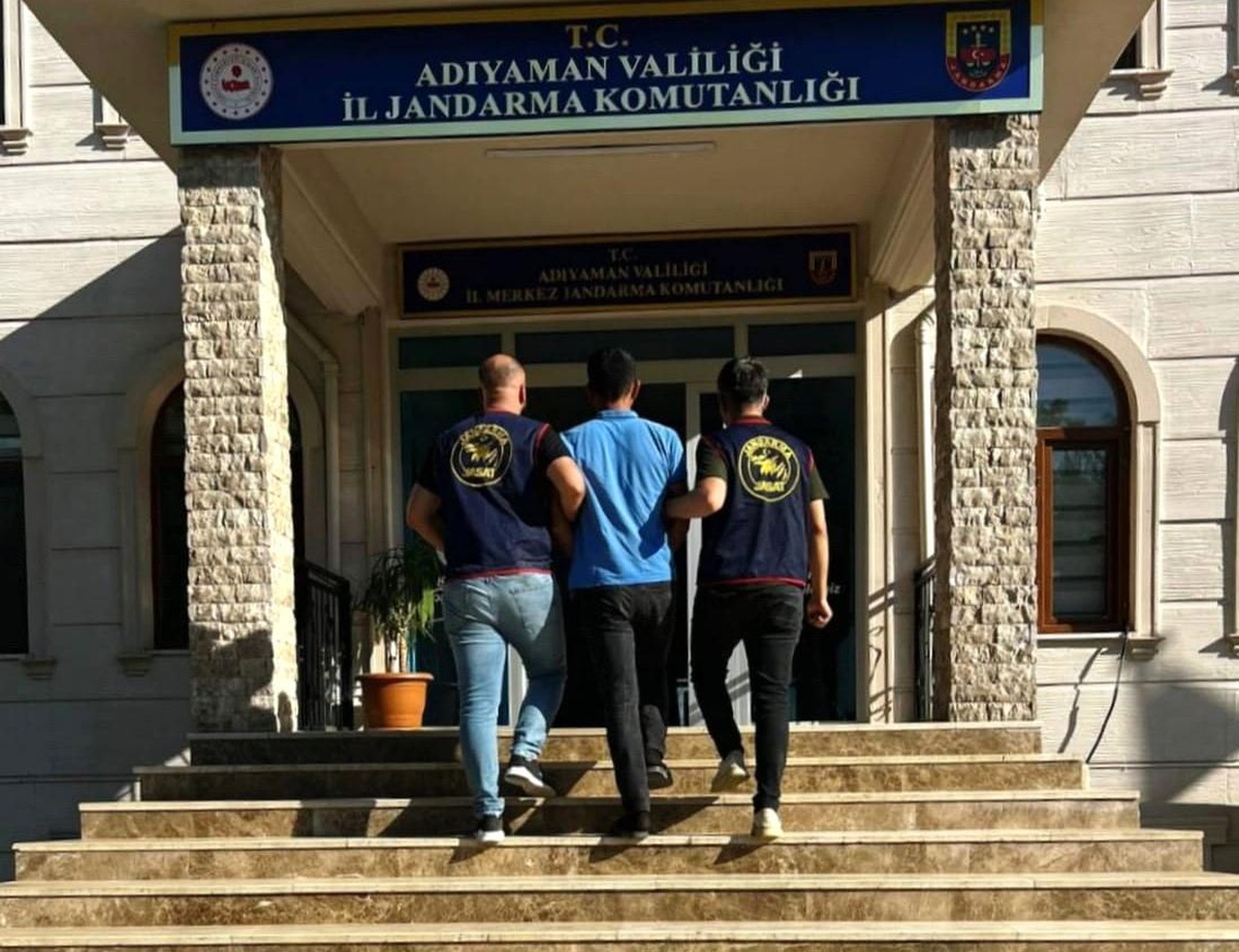 Adıyaman\'da 11 yıl 5 ay hapis cezası bulunan şahıs yakalandı