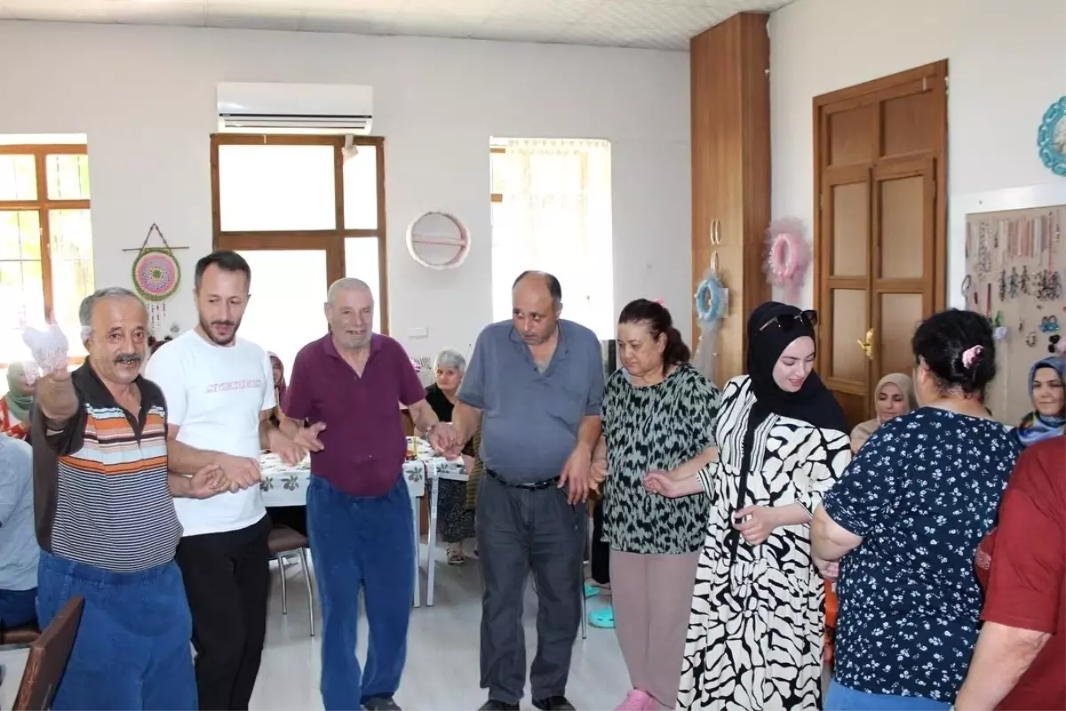 Elazığ Ruh Sağlığı ve Hastalıkları Hastanesi\'nden Servis Hastalarına Özel Etkinlik