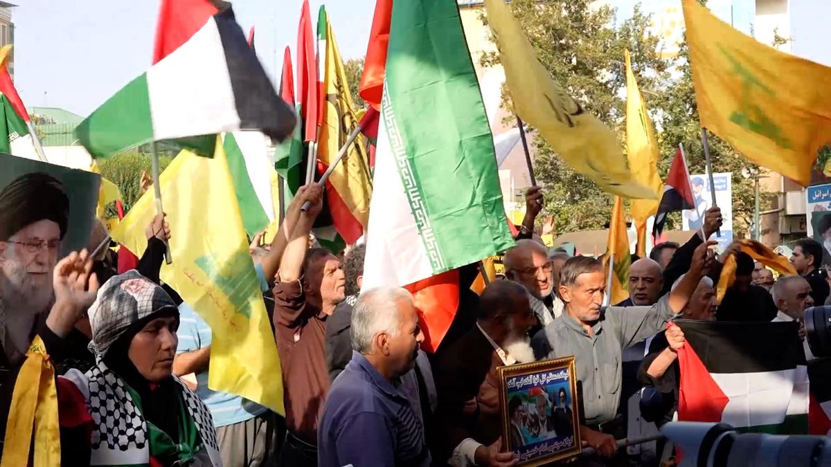Tahran\'da İsmail Haniye suikastını protesto gösterisi
