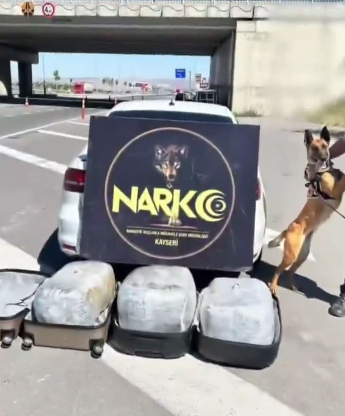 Kayseri-Malatya Yolunda 41 Kilo Uyuşturucu Ele Geçirildi
