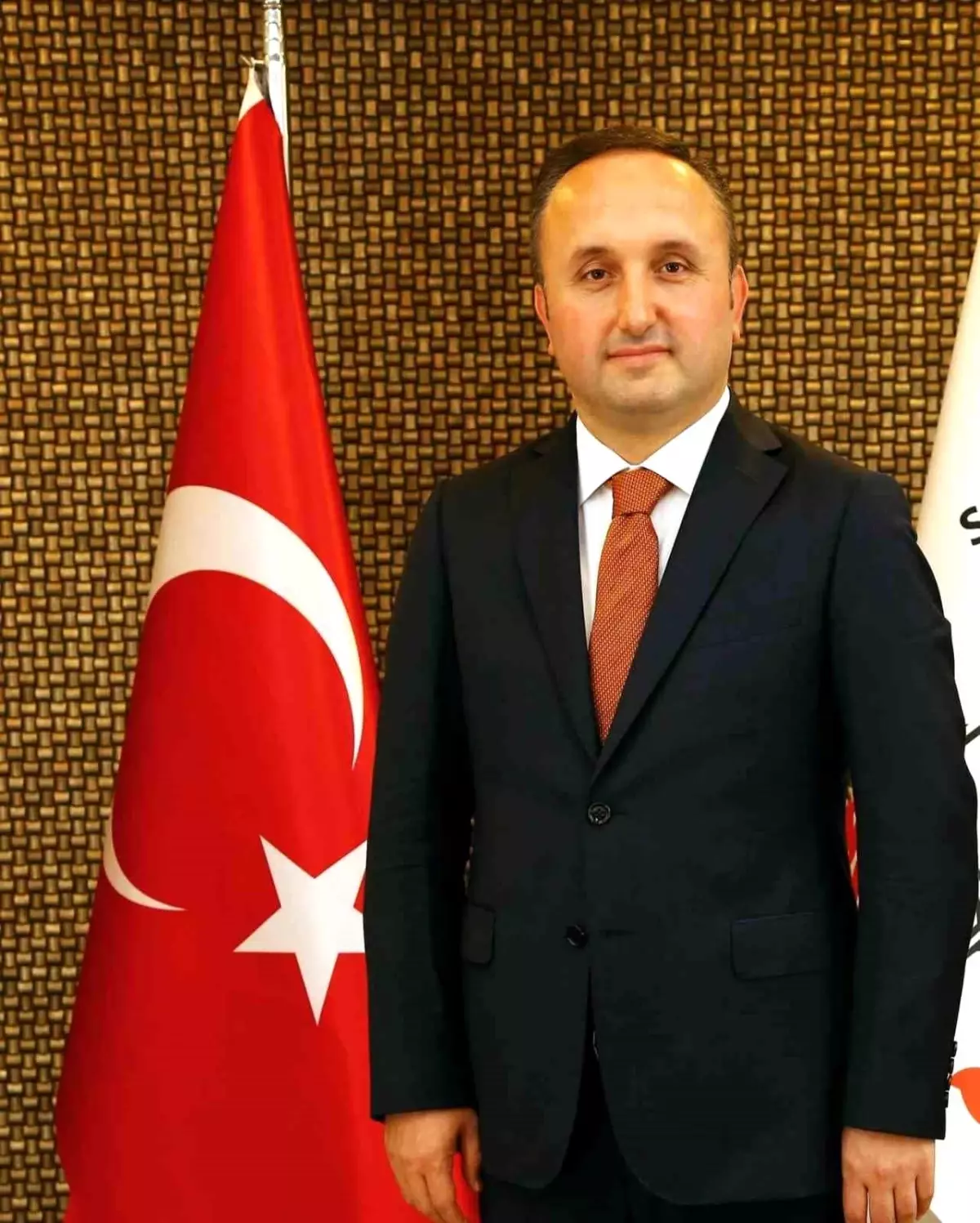 Kayseri İl Milli Eğitim Müdürlüğü\'ne Coşkun Esen atandı
