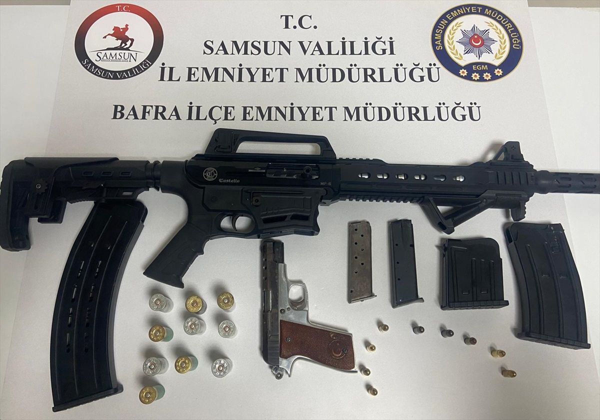 Samsun Bafra İlçesi\'nde dayısını silahla tehdit eden şüpheli yakalandı
