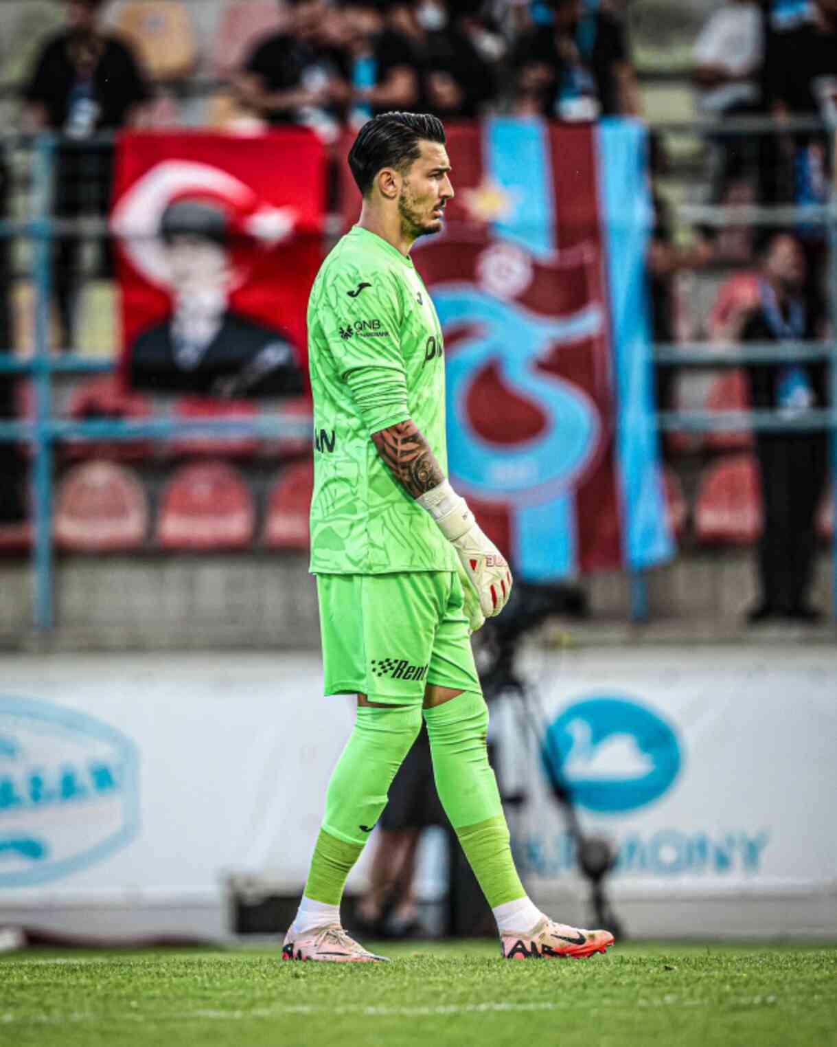 Trabzonspor, Ruzomberok'u 1-0 yenerek UEFA Avrupa Ligi'nde üst tura yükseldi