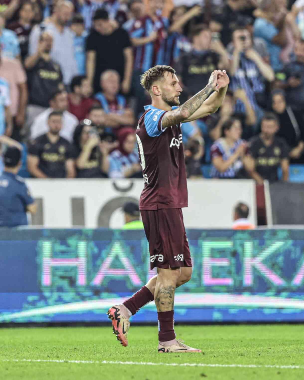 Trabzonspor, Ruzomberok'u 1-0 Yenerek UEFA Avrupa Ligi'nde Bir üst Tura ...