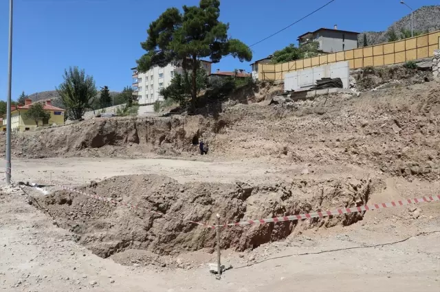 Amasya'da Roma dönemine ait 3 mezar bulundu