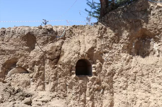 Amasya'da Roma dönemine ait 3 mezar bulundu