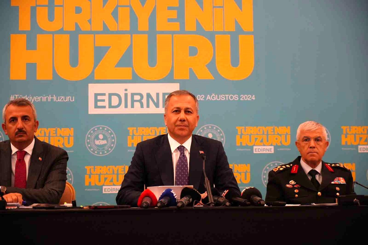 Bakan Yerlikaya: "Edirne\'de kişilere karşı suç olaylarında yüzde 12,2 düşüş var"