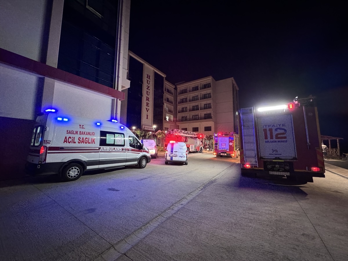Kocaeli Huzurevi\'nde Mutfağında Yangın Çıktı