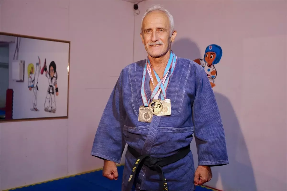 Eskişehir\'deki Veteran Judo Sporcuları Dünya Şampiyonası İçin Antrenman Yapıyor