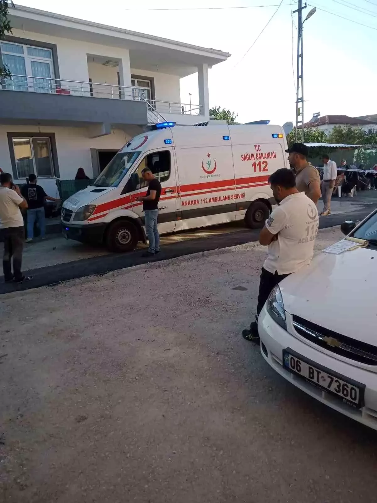 Ankara\'da 19 yaşındaki genç ağabeyini silahla vurarak öldürdü