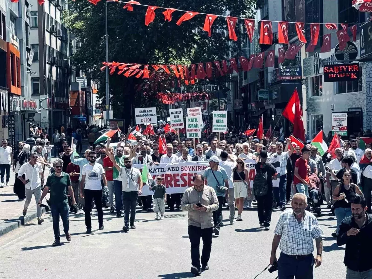 Zonguldak\'ta İsmail Haniye\'nin öldürülmesini protesto yürüyüşü