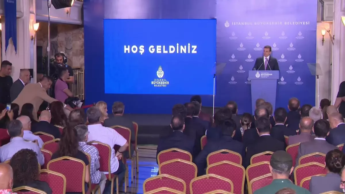 İmamoğlu: "Cumhurbaşkanı, Seçim Zamanı 24 Ak Partili Belediyeye 45\'er Milyon Lira Yardım Yollamış, Bir Tek MHP\'li Belediyeye Gönderilmemiş"