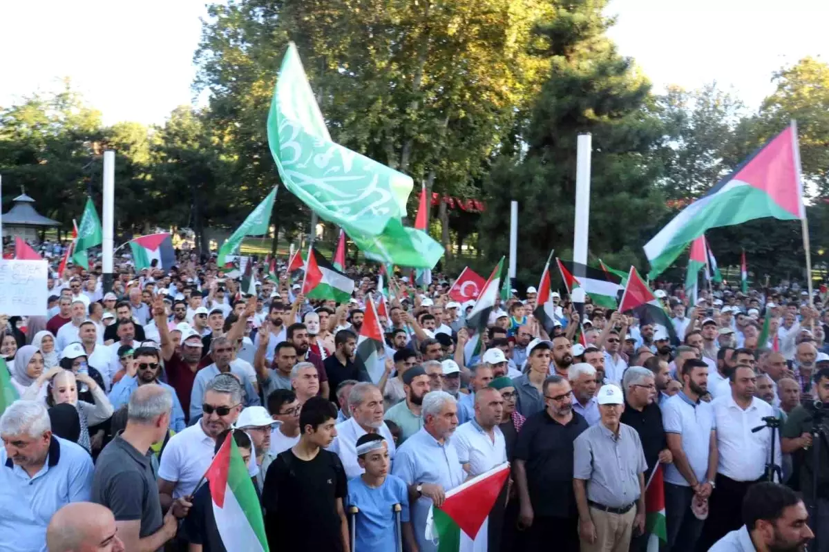 Malatya\'da İsrail\'in saldırıları protesto edildi