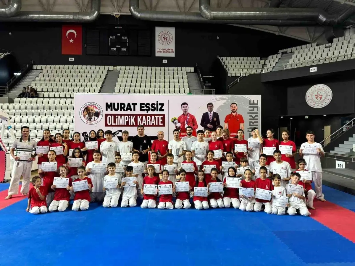 Manisa Büyükşehir Belediyespor Karate Takımı Olimpik Karate Yaz Kampına Katıldı