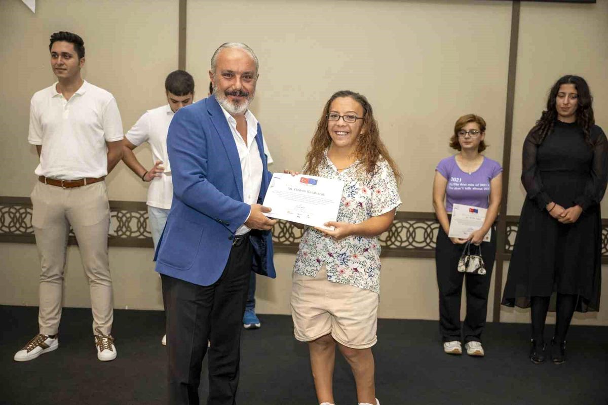 Mersin\'de Gençler Turizm Sektörüne Kazandırıldı