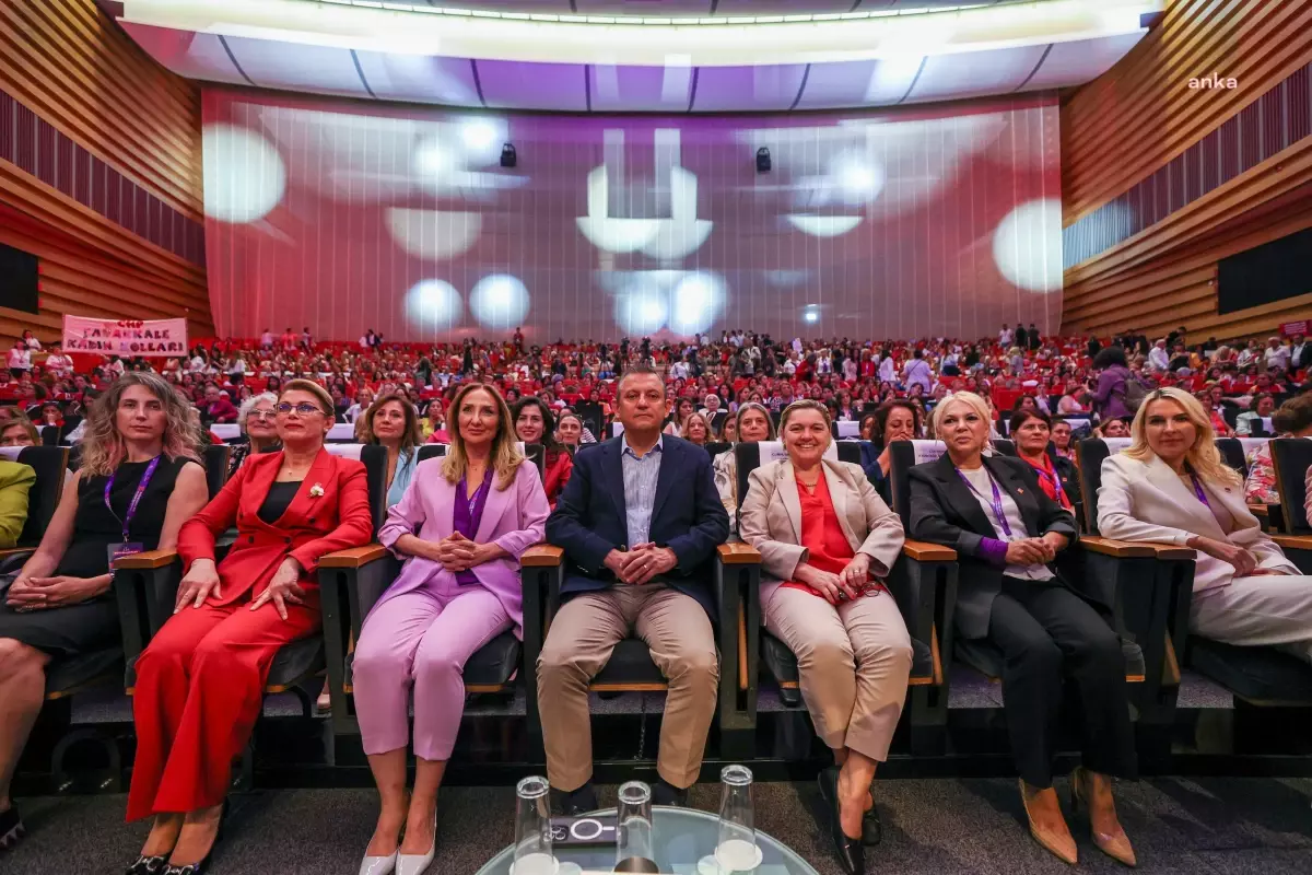 CHP Kadın Kolları Kurultayında Başkanlık İçin İki Aday Yarışacak