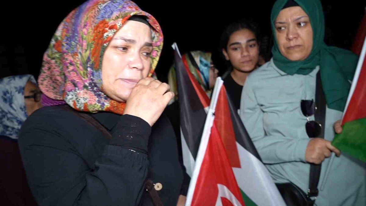 Kırıkkale\'de İsrail\'in Gazze\'ye yönelik saldırılarını protesto