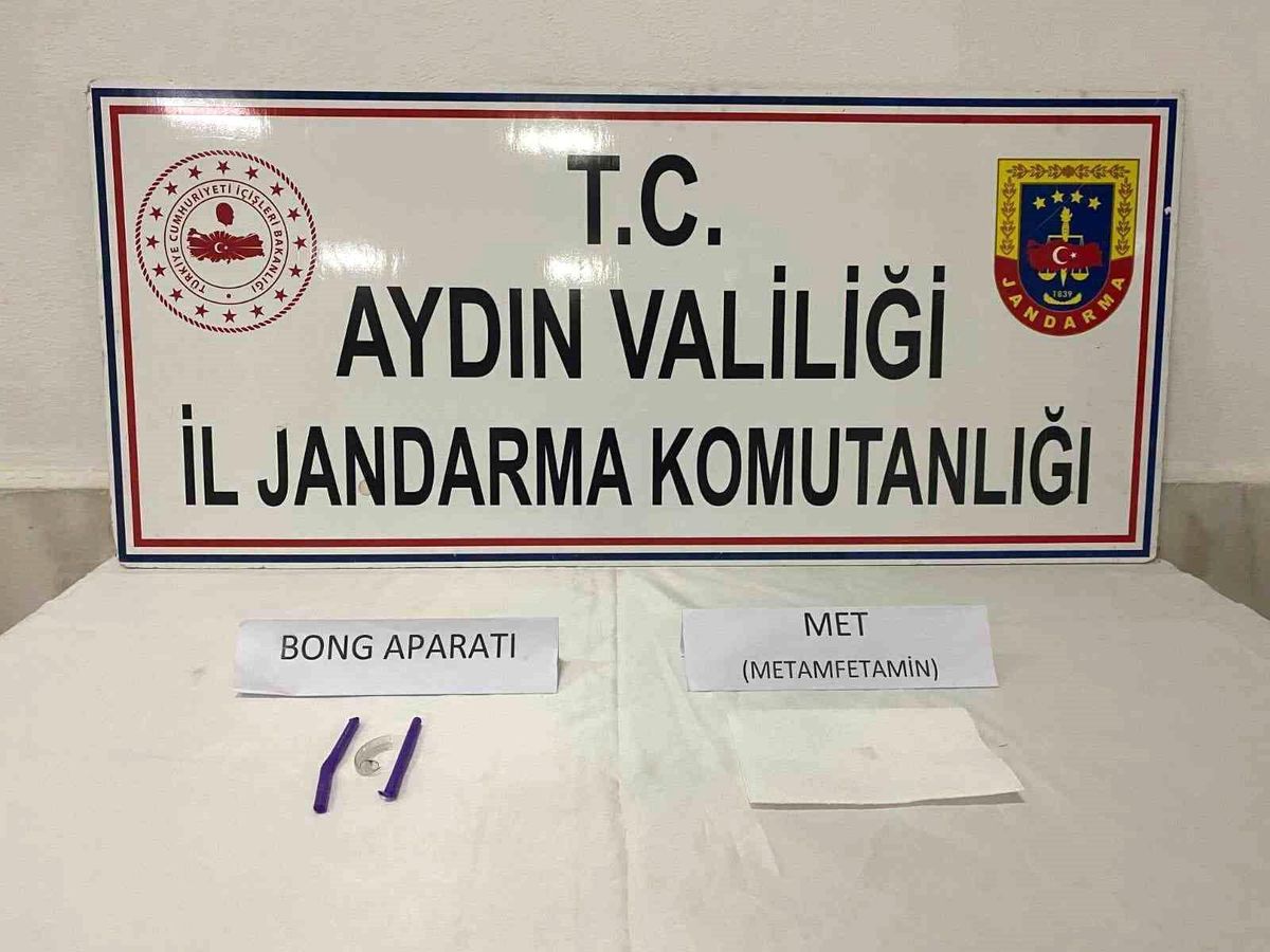 Aydın\'da Uyuşturucu Kullanan 8 Kişi Yakalandı