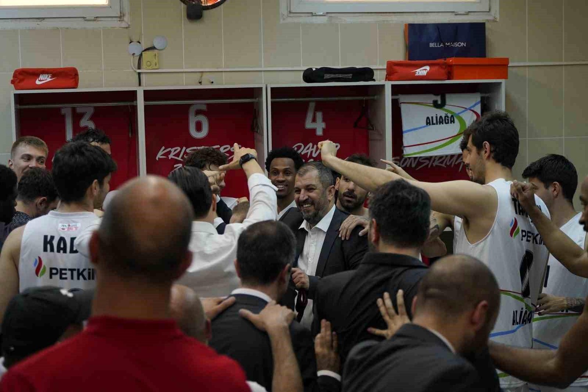 Aliağa Petkimspor Kadrosunu Güçlendirdi