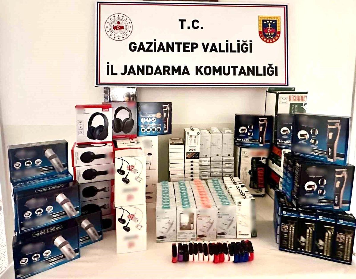 Gaziantep\'te 700 Bin TL Değerinde Gümrük Kaçağı Ele Geçirildi