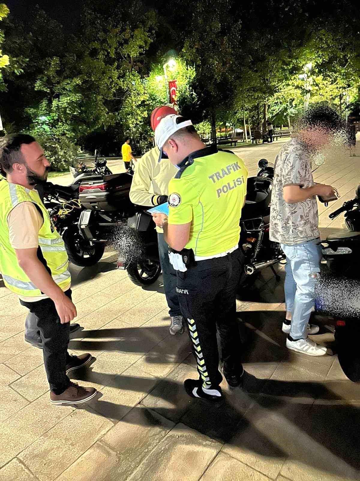 Gaziantep\'te bin 95 motosiklet sürücüsüne 4 milyon TL ceza