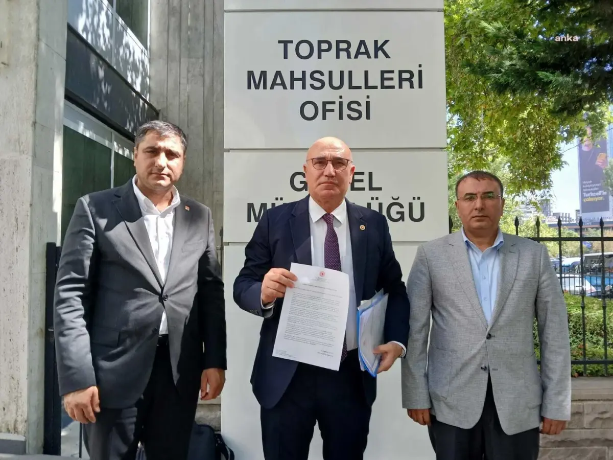 CHP Milletvekili Mahmut Tanal, fıstık için taban fiyat uygulaması istedi