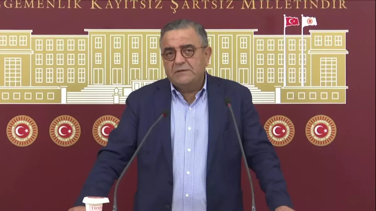 CHP Milletvekili Sezgin Tanrıkulu: Instagram\'a erişim engeli anayasaya aykırı