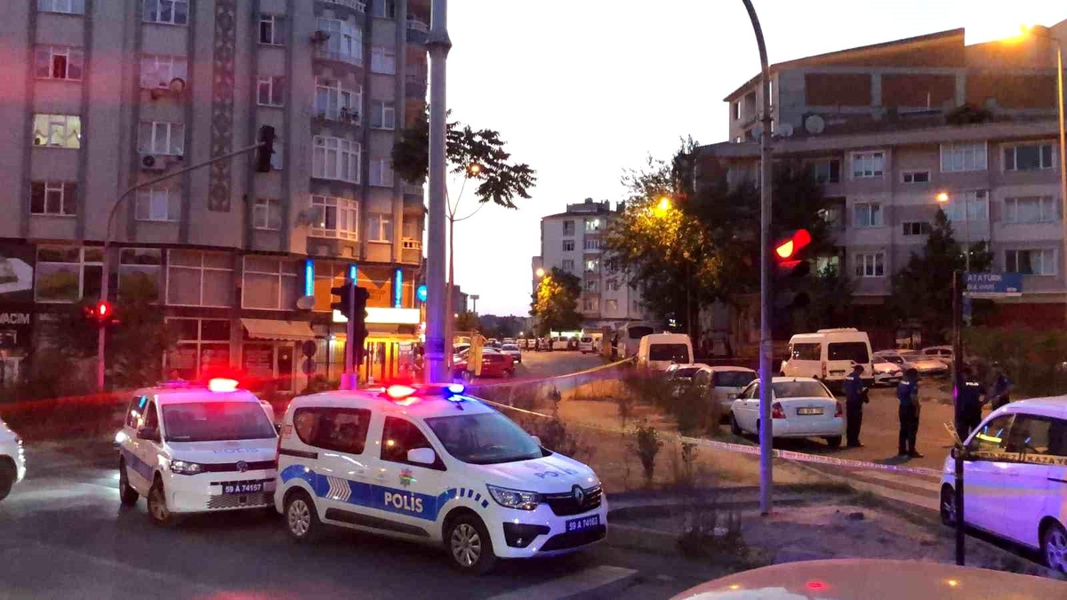 Çorlu\'da Tartışma Sonucu Silahlı Saldırı: Bir Kişi Hayatını Kaybetti