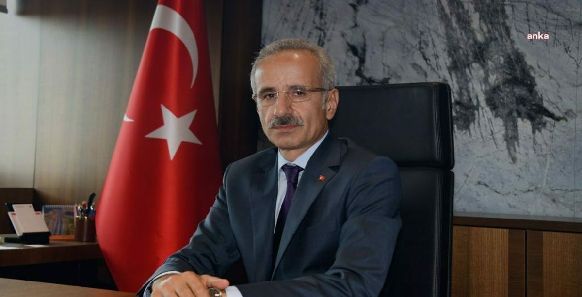 Ulaştırma Bakanı Instagram Yetkilileriyle Görüşecek