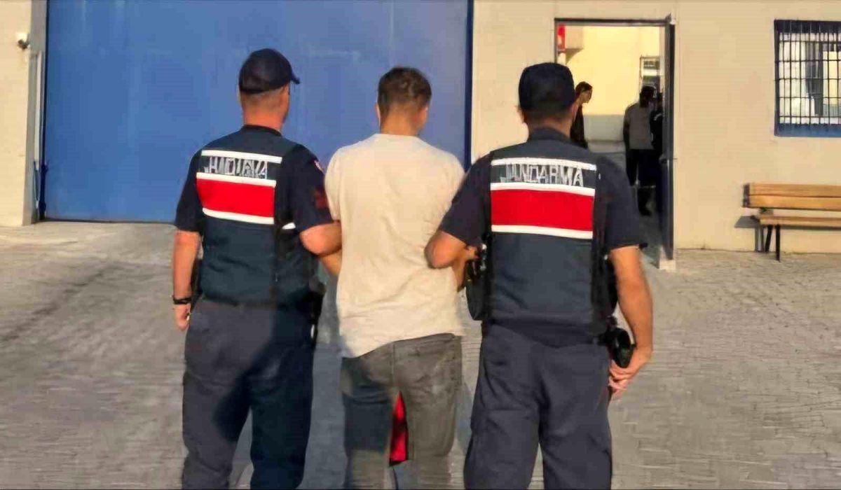 Samsun\'da 21 yıl 11 ay hapis cezası ile aranan şahıs yakalandı