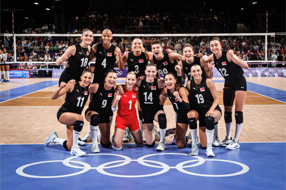 A Milli Kadın Voleybol Takımı\'nın yarı finaldeki rakibi İtalya oldu