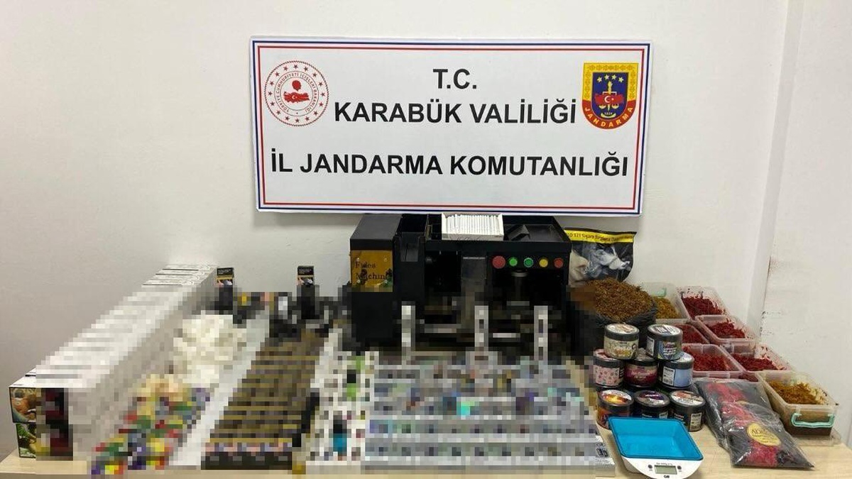 Karabük\'te Kaçak Sigara Operasyonu: 2 Kişi Gözaltına Alındı